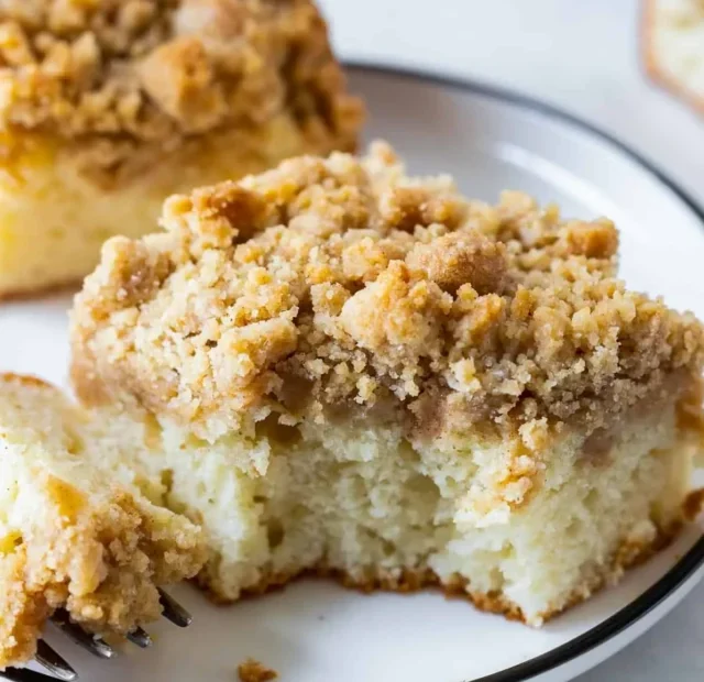 Apple Cinnamon Crumb Cake (1)