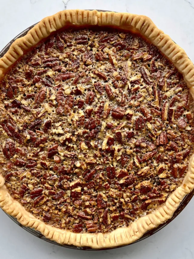 Decadent Pecan Pie: A Nutty Indulgence