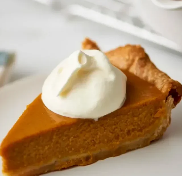 The 1-Ingredient Upgrade for Better Pumpkin Pie (It's So Easy) (6)