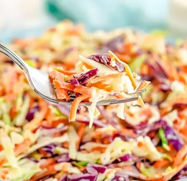 The Easiest Coleslaw Recipe - For Any Occasion (3)